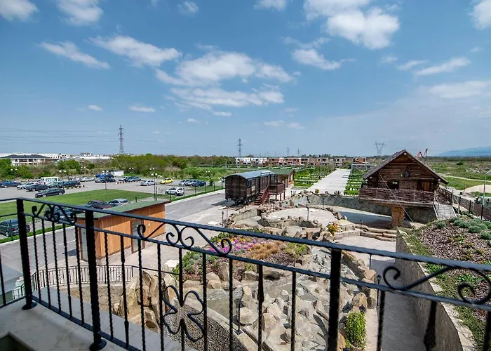 호텔 Glamping Alliance 플로브디프