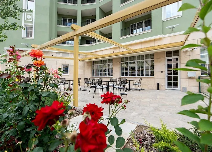 Glamping Alliance 호텔 플로브디프